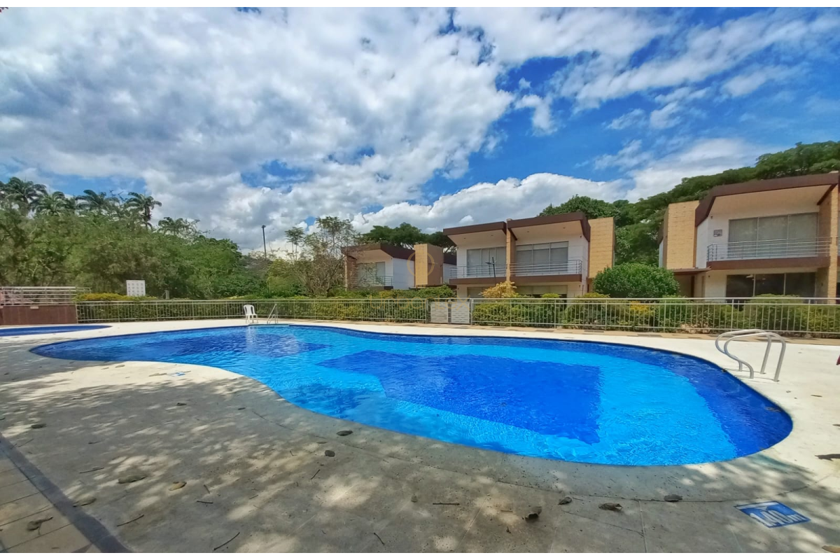 UrbanLex vende apartamento condominio-Villeta, área 55m2 $405Millones