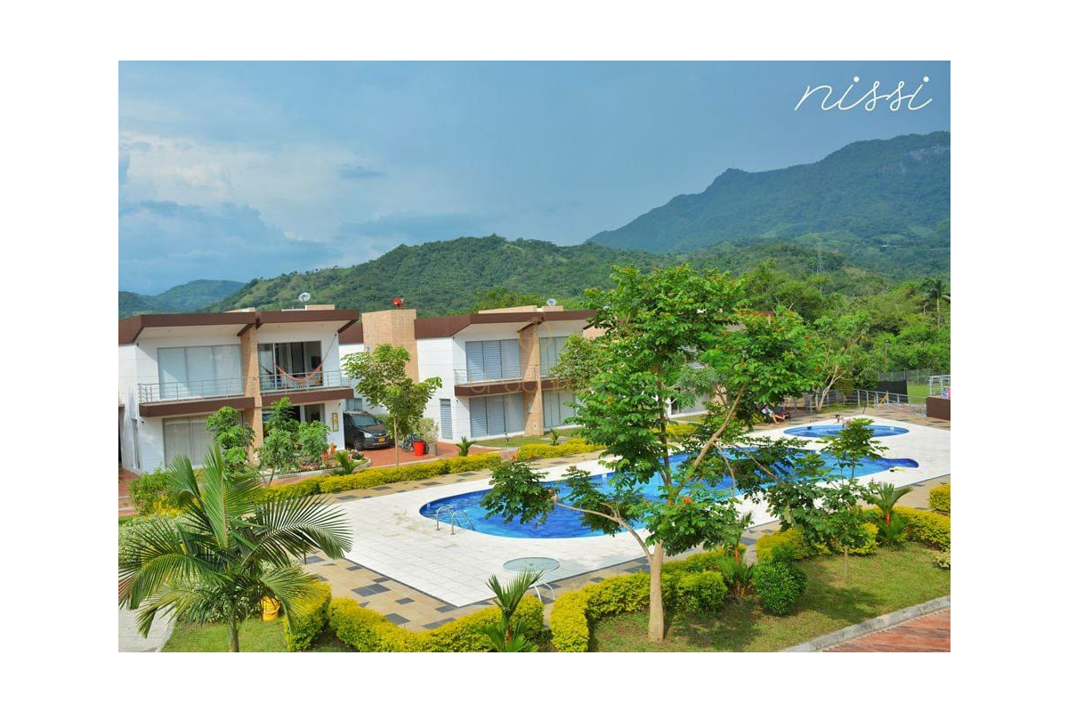 UrbanLex vende apartamento condominio-Villeta, área 55m2 $405Millones