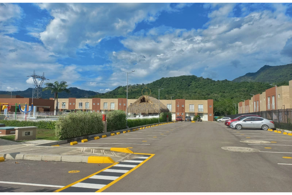 UrbanLex vende casa condominio-Villeta, área 70m2 $340Millones