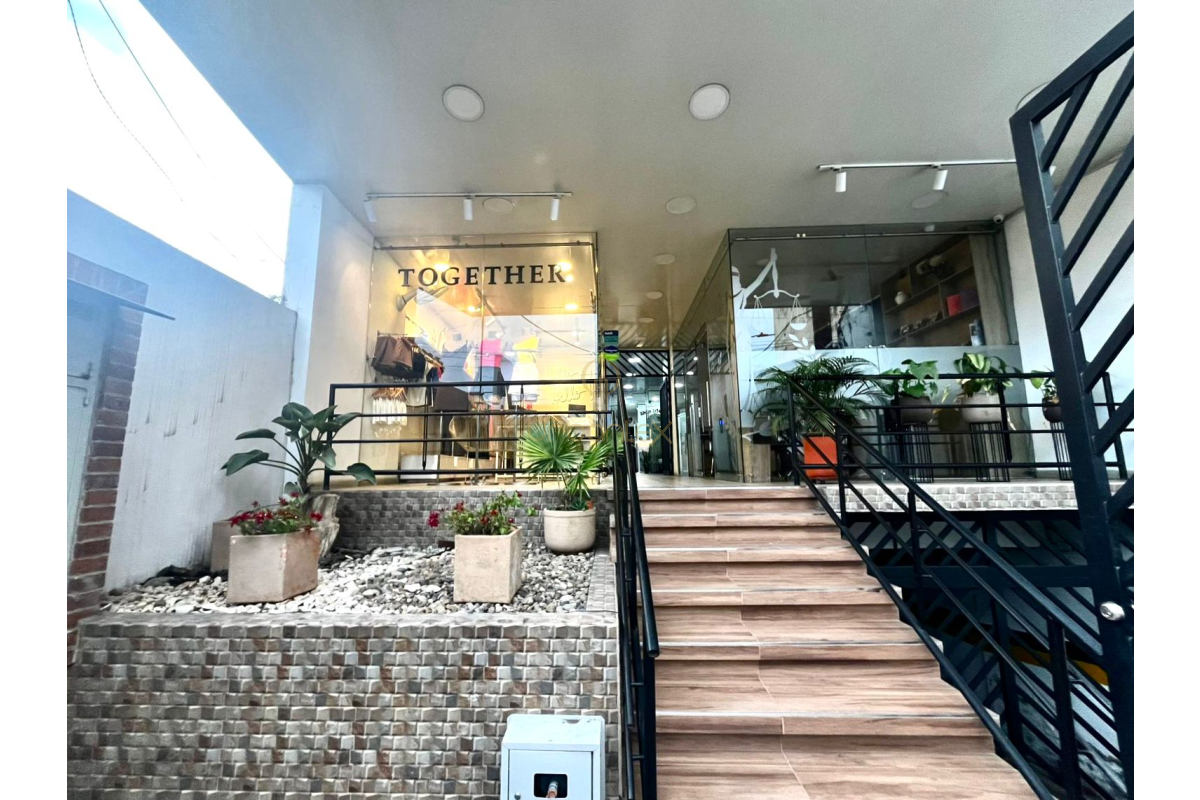 UrbanLex Arrienda Local Edificio-Centro Villeta, área 20m2 $ 1.350.000