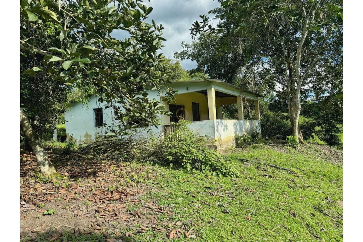 UrbanLex vende lote rural-Villeta, área 8.116m2 $260Millones