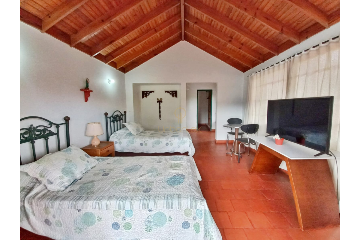 UrbanLex vende casa en condominio área 2.072m2 $1.000Millones