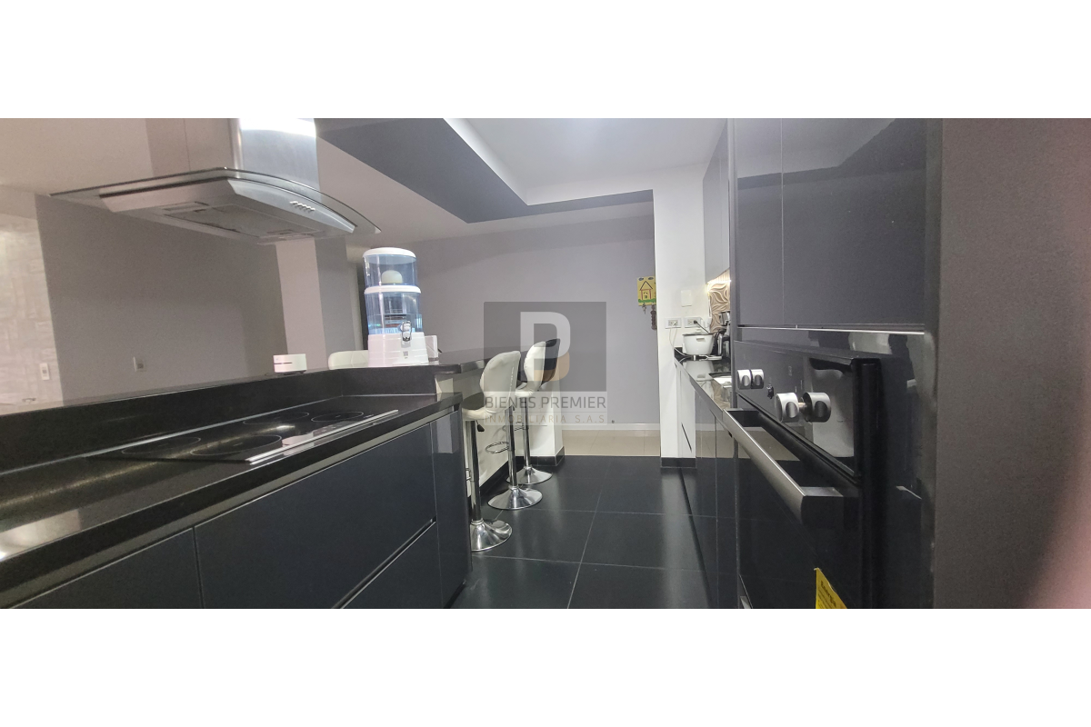 Apartamento en Venta en El Ingenio Cali 115 m² | Remodelado | 3 habitaciones | Balcón | 2 parqueaderos