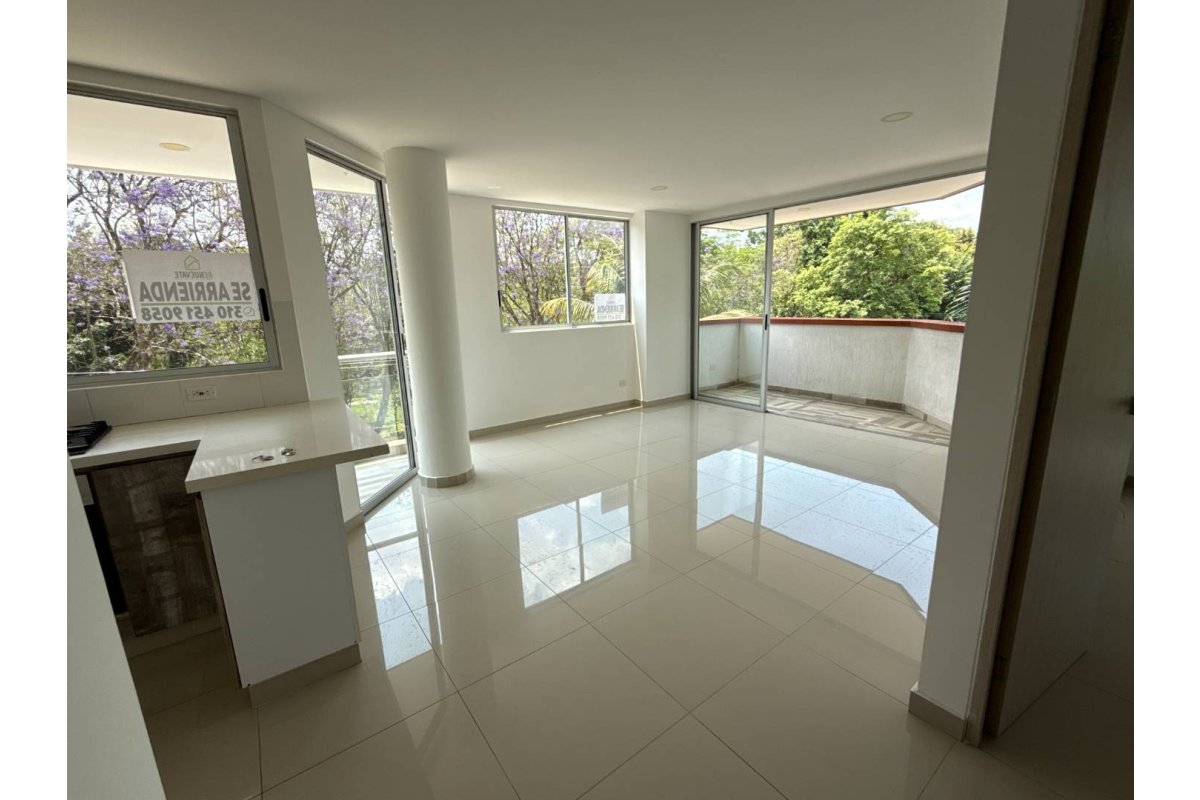 Apartamento en Venta en Ciudad Jardín Cali 89 m² | Moderno | Balcón | 2 parqueaderos