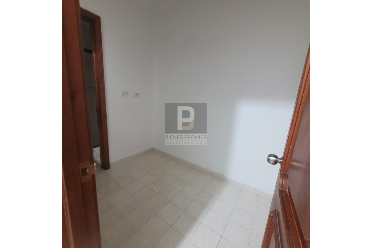 Apartamento en Venta en El Ingenio Cali 180 m² | Ascensor privado | 3 habitaciones y estudio | Amplio