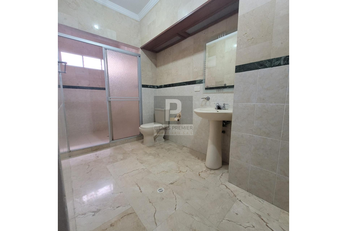 Apartamento en Venta en El Ingenio Cali 180 m² | Ascensor privado | 3 habitaciones y estudio | Amplio