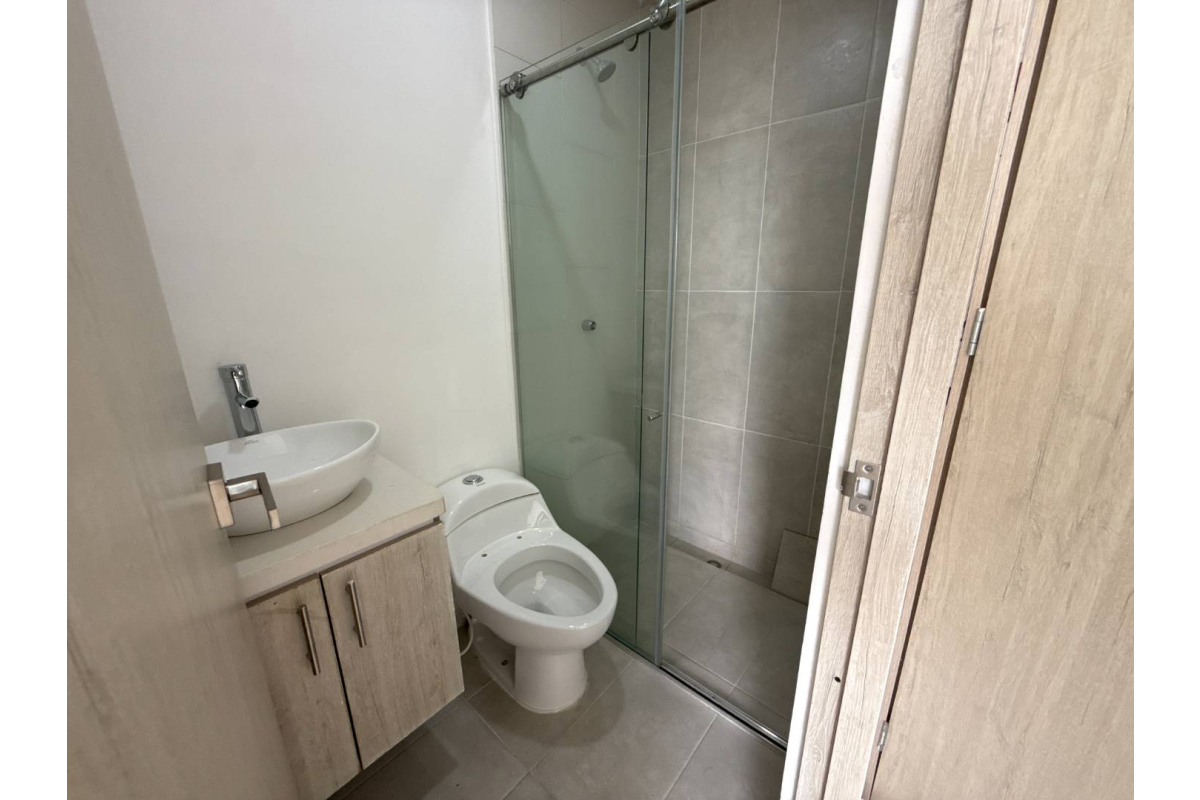 Penthouse en Venta en Ciudad Jardín Cali 182 m² | Moderno | 3 alcobas | Balcón con vista panorámica y piscina