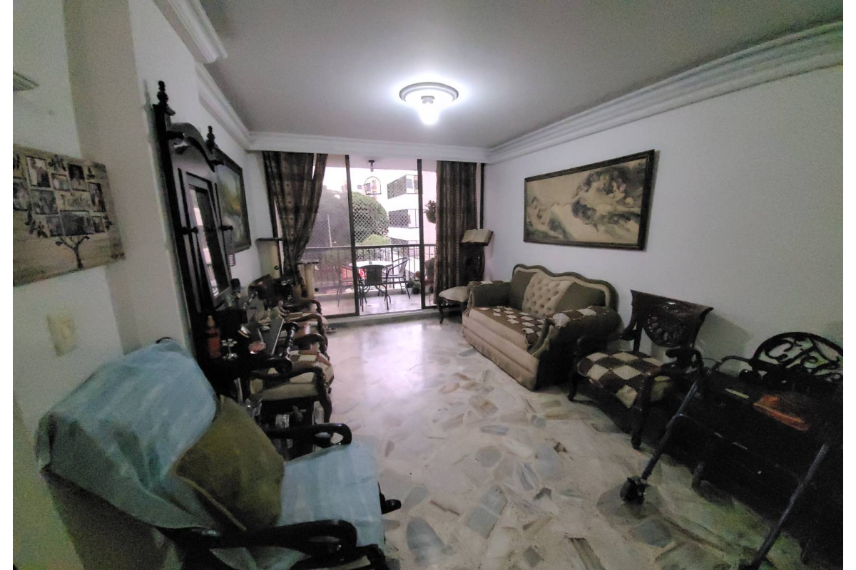 Apartamento en Venta en El Limonar Cali 108 m² | 3 habitaciones | Amplio e iluminado | Zona residencial