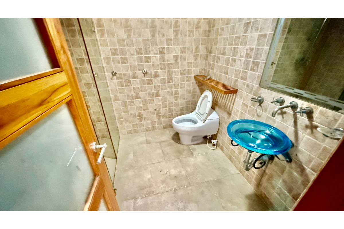 Casa en Venta en Pance Cali 1000 m² lote 430 m² construidos | Piscina y turco | 4 habitaciones | Lujo