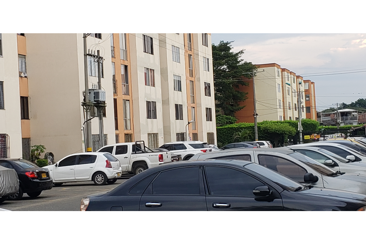 Apartamento en Venta en Brisas de los Álamos Cali 60 m² | 3 habitaciones 2 baños | Unidad residencial