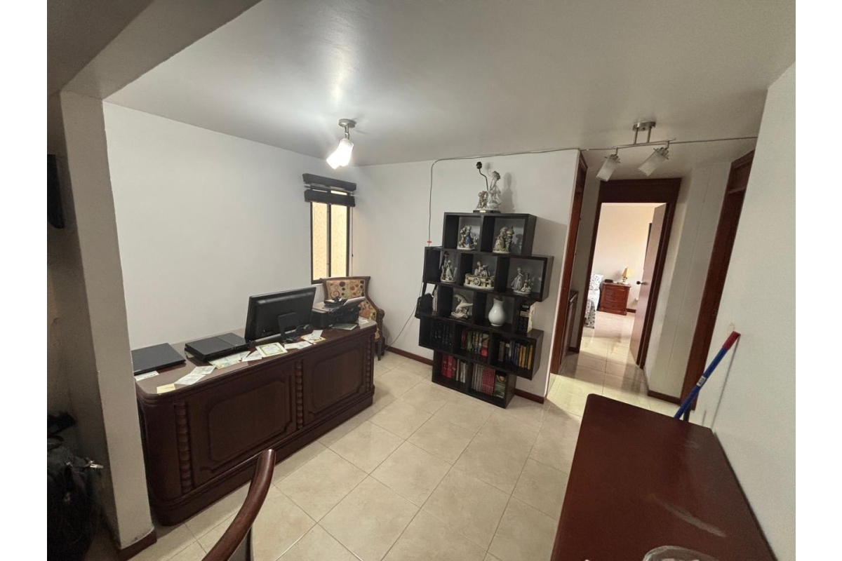 Apartamento en venta en El Caney Cali 78 m² | 3 habitaciones 2 baños | Balcón y piscina