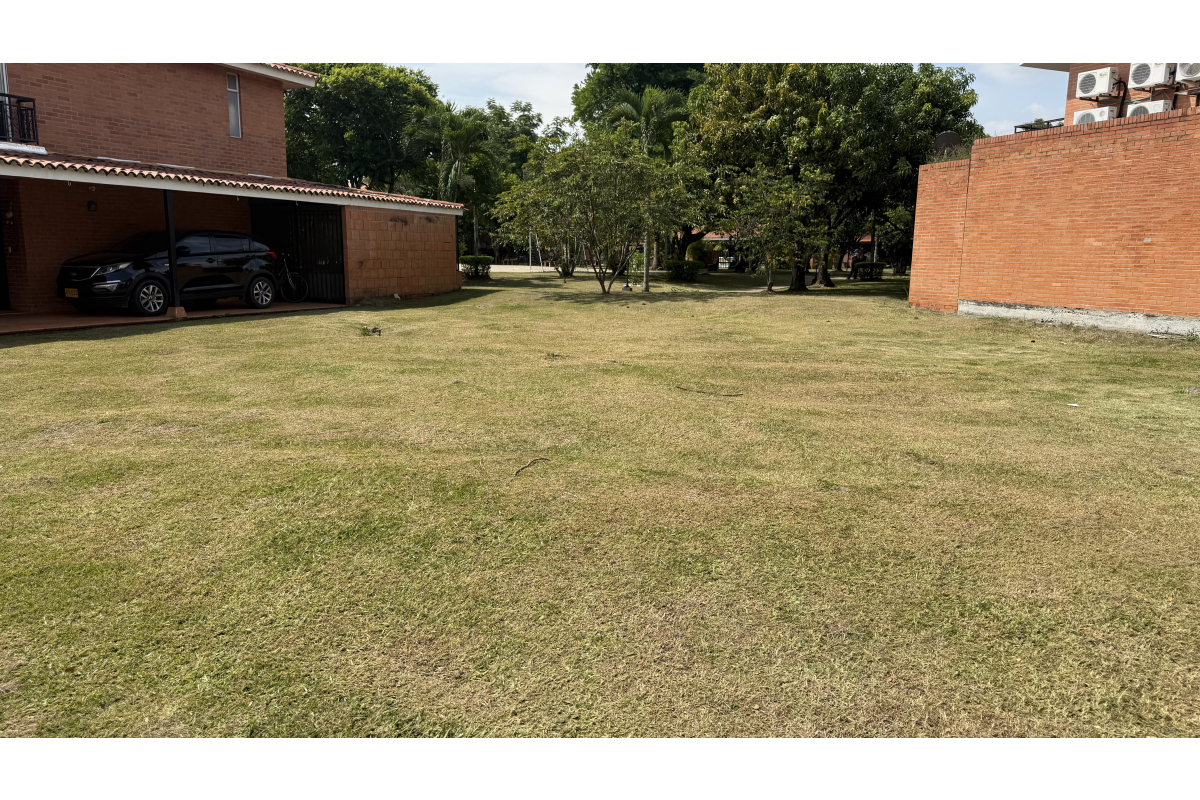 Lote en Venta en Hacienda El Castillo Jamundí 412 m² | Esquinero en condominio | Zona campestre