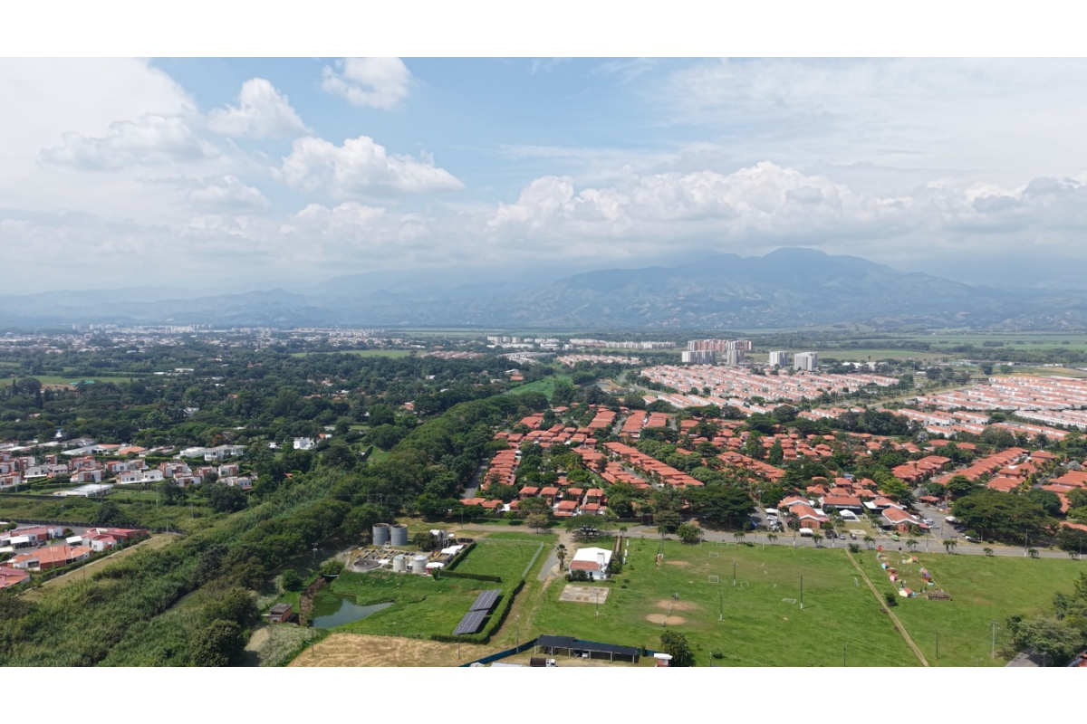 Lote en Venta en Hacienda El Castillo Jamundí 412 m² | Esquinero en condominio | Zona campestre