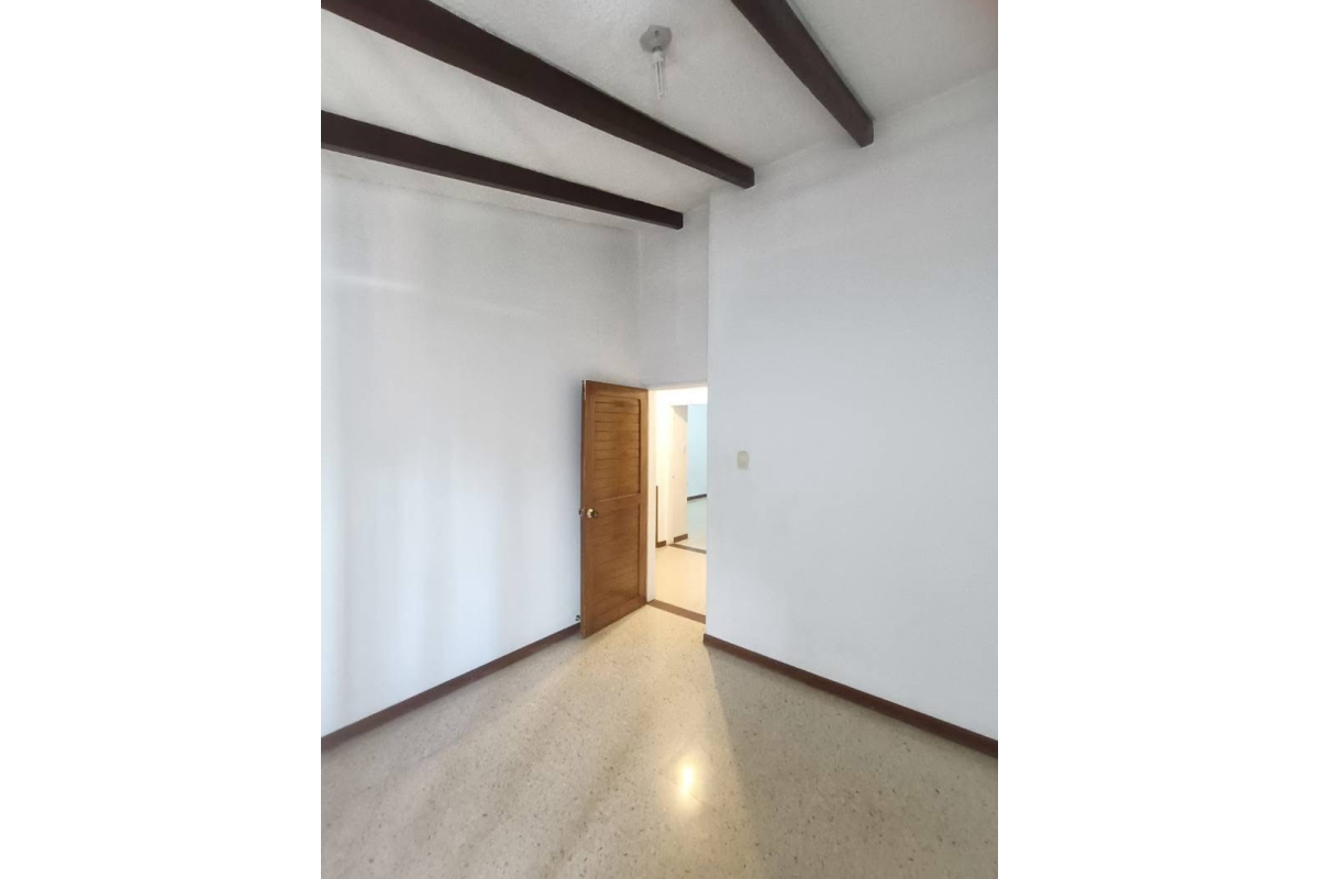 Casa en Venta en El Refugio Cali 105 m² | Condominio | 3 habitaciones con estudio | Zona residencial