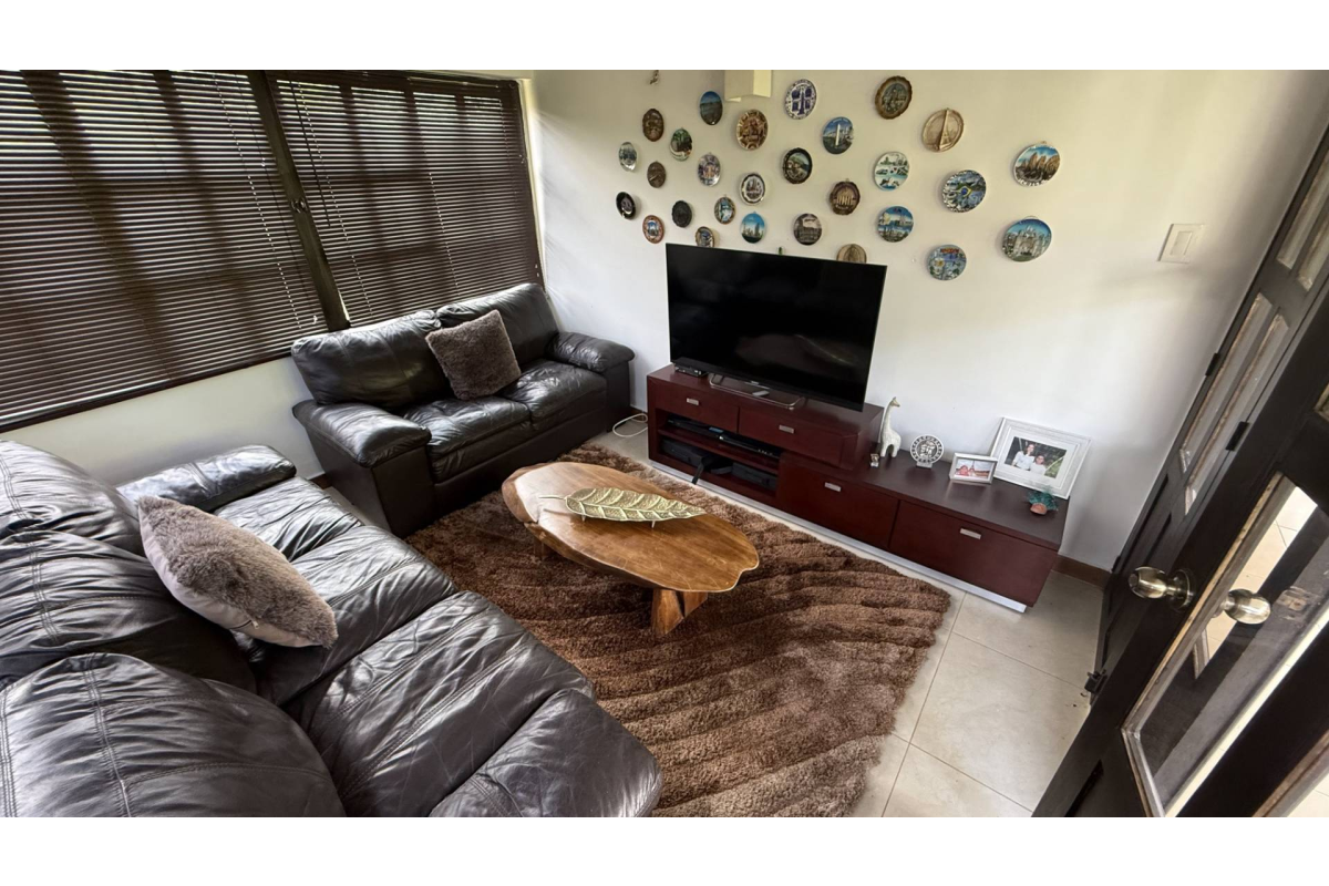 Casa Campestre en Arriendo en Lago Calima Calima Darién | Amoblada | Vista panorámica | Finca para descanso