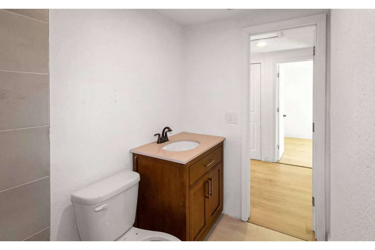 Casa en Venta en College Gardens Jacksonville Florida | Zona residencial | Vivienda familiar e inversión