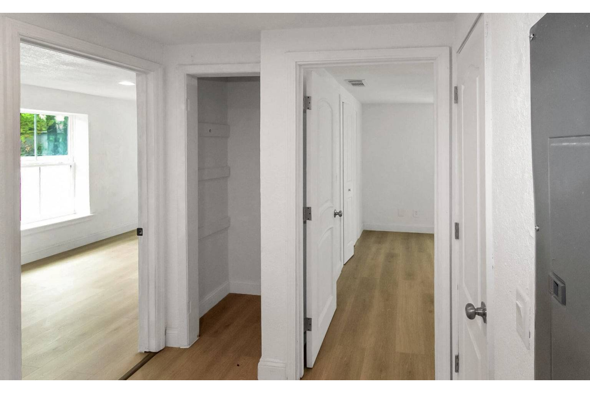 Casa en Venta en College Gardens Jacksonville Florida | Zona residencial | Vivienda familiar e inversión