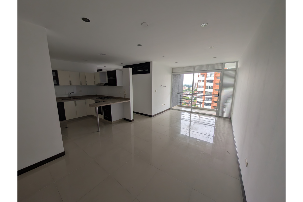 Apartamento en Venta en Quintas de Don Simón Cali 110 m² | 3 Habitaciones | Piso 11 | 2 Parqueaderos | Conjunto con Piscina