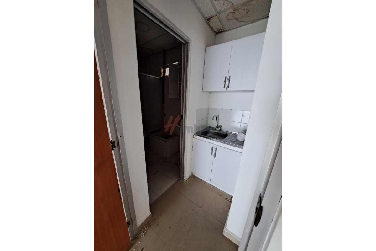 Locales en Arriendo, San Diego Bogotá - 001