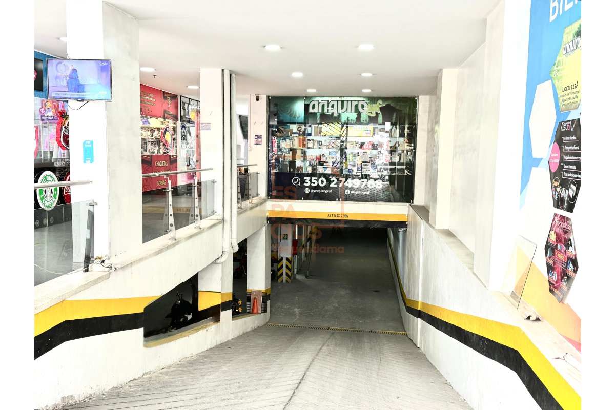 Locales en Arriendo, Restrepo Bogotá - LOAR331