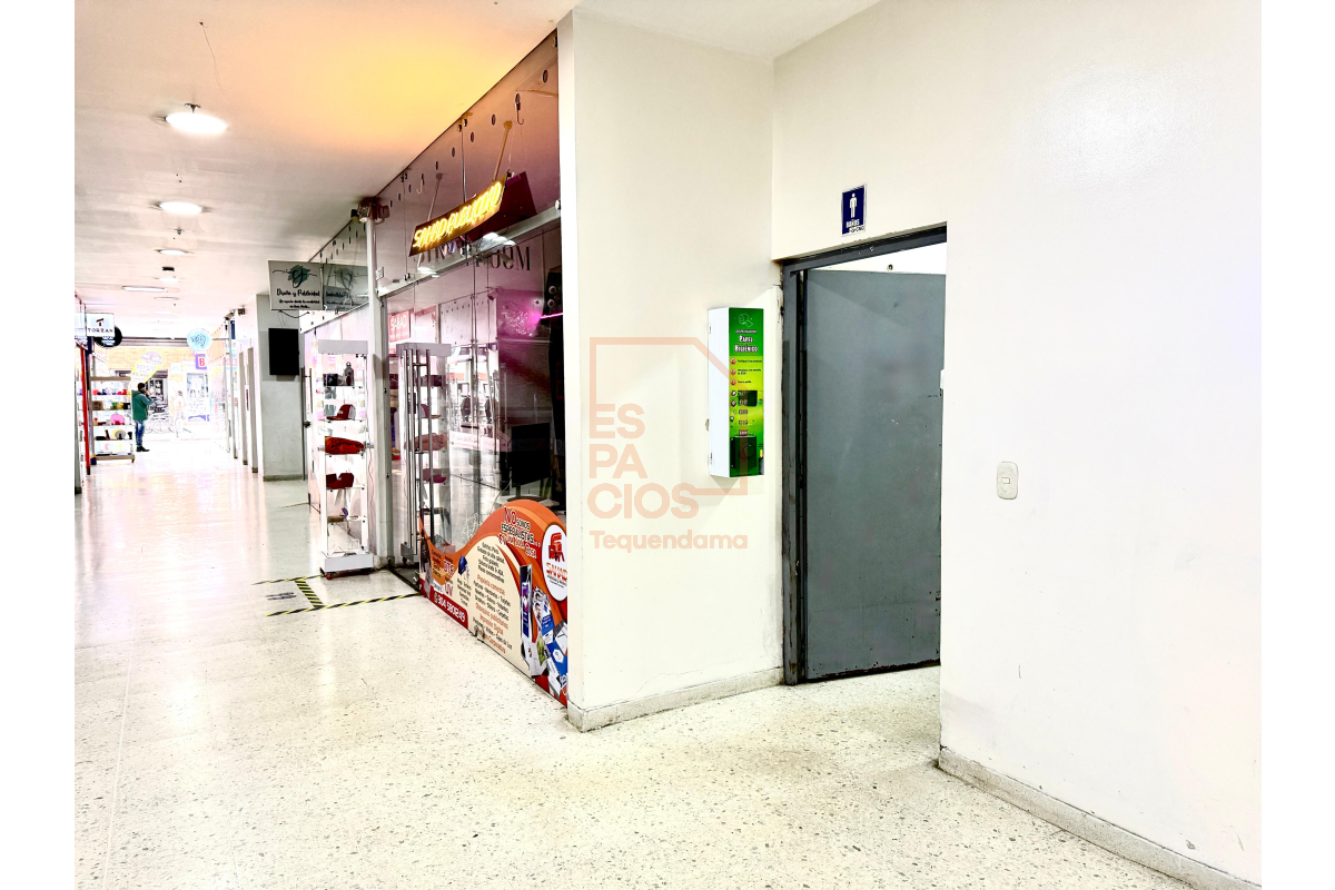 Locales en Arriendo, Ricaurte Bogotá - LOAR334