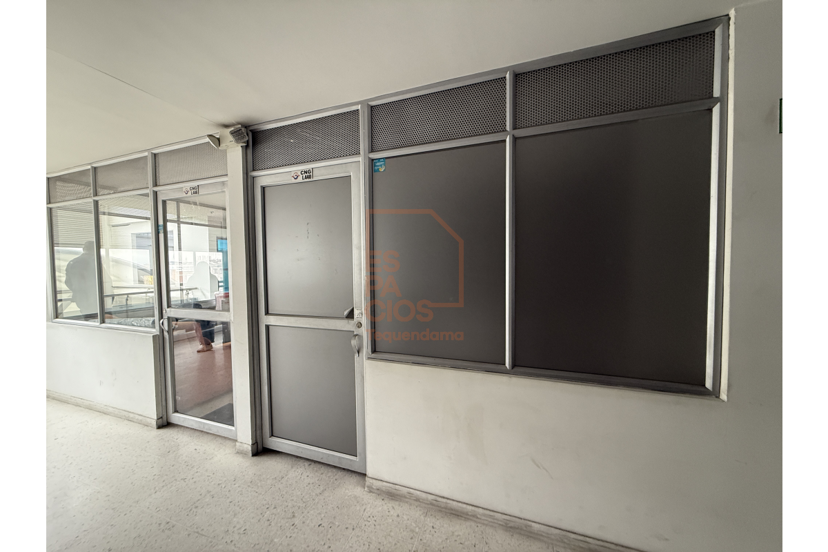 Locales en Arriendo, Ricaurte Bogotá - LOARBAHIA 2